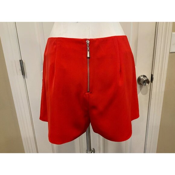 NBD x NAVEN Red Floral Appliqué Zip-Up Short Shorts, Size M - Picture 4 of 7